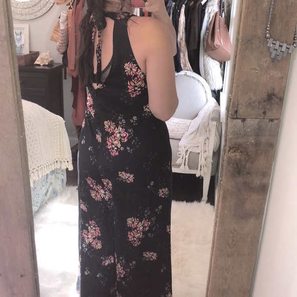 Somedays lovin size medium black floral boho pantsuit jumper - Picture 4 of 7